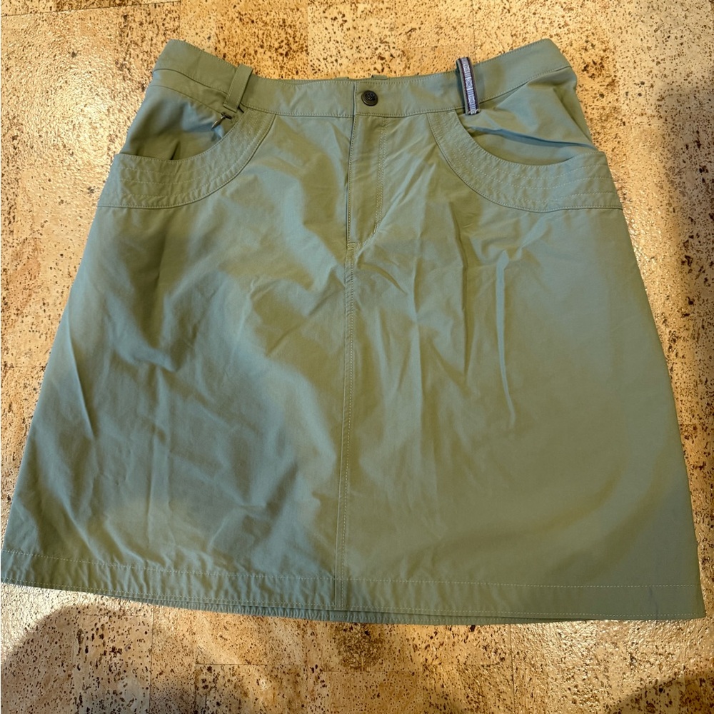 Olive Green SHERPA ADVENTURE GEAR Mina Skirt A-line Pockets Quick Dry Size 6